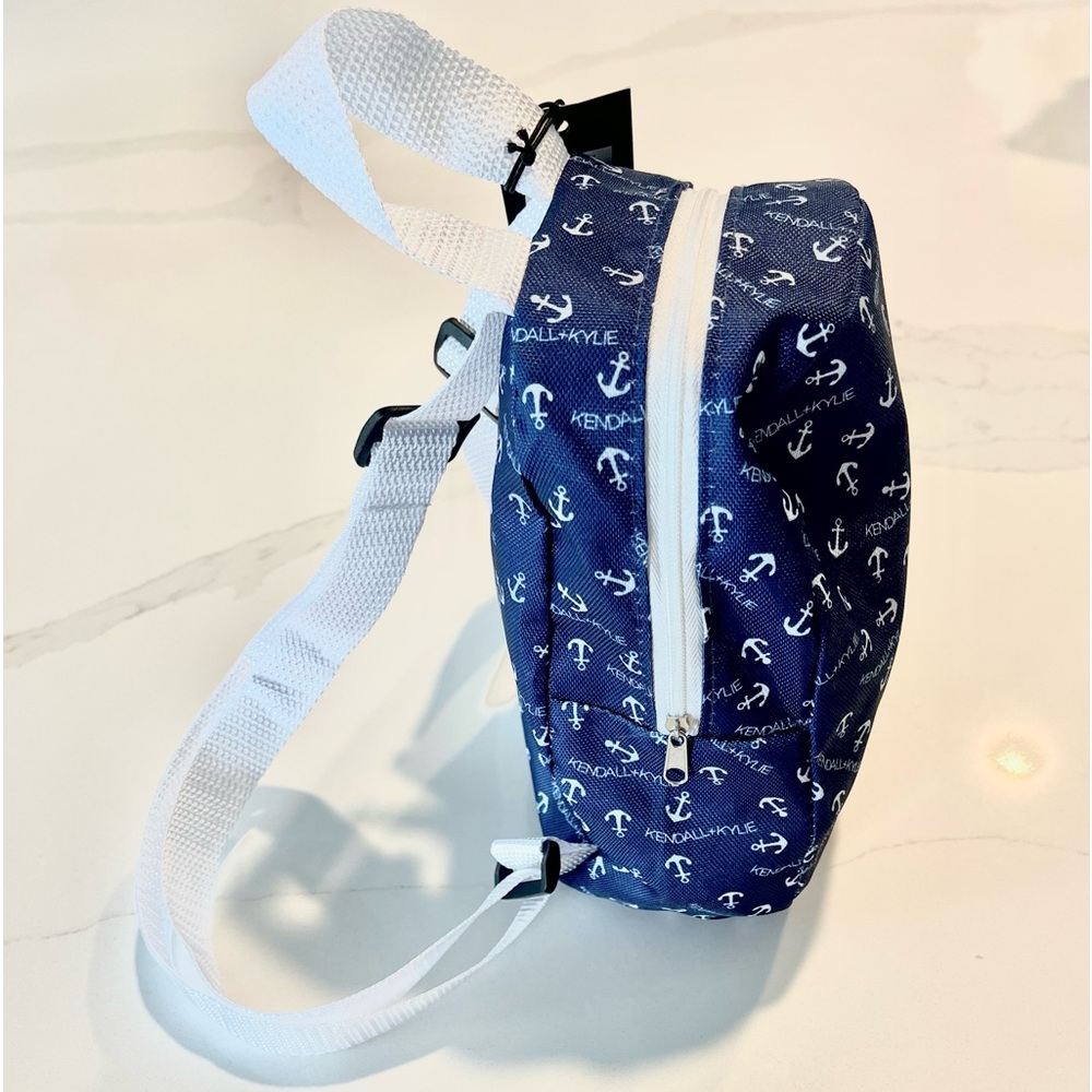 ‼️ SALE ‼️ KENDALL+KYLIE MINI ANCHOR BACKPACK - Picture 3 of 6